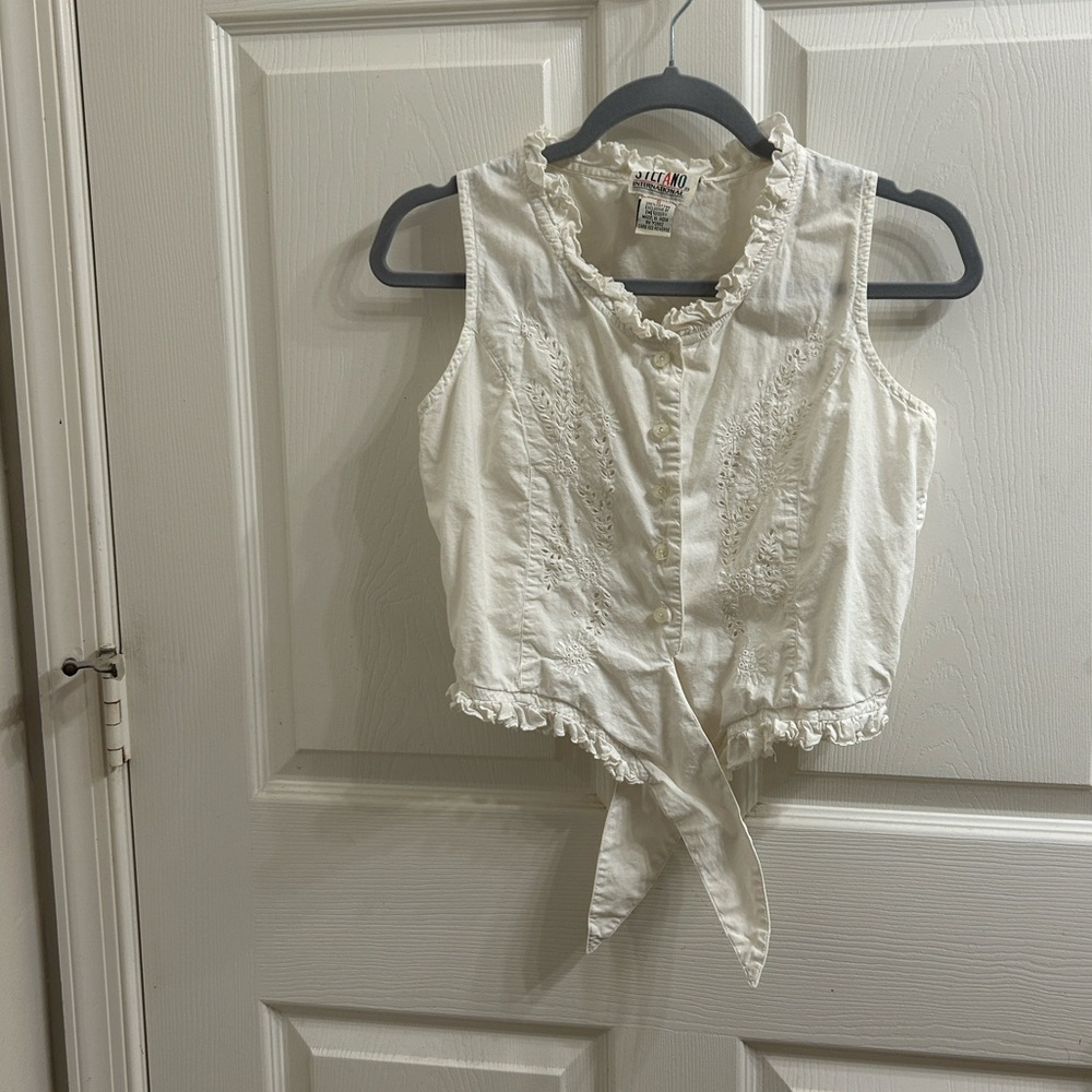 Vintage White Sleeveless Tie-Front Button Vest